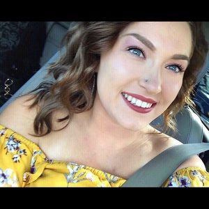 Meet your Posher, Amber